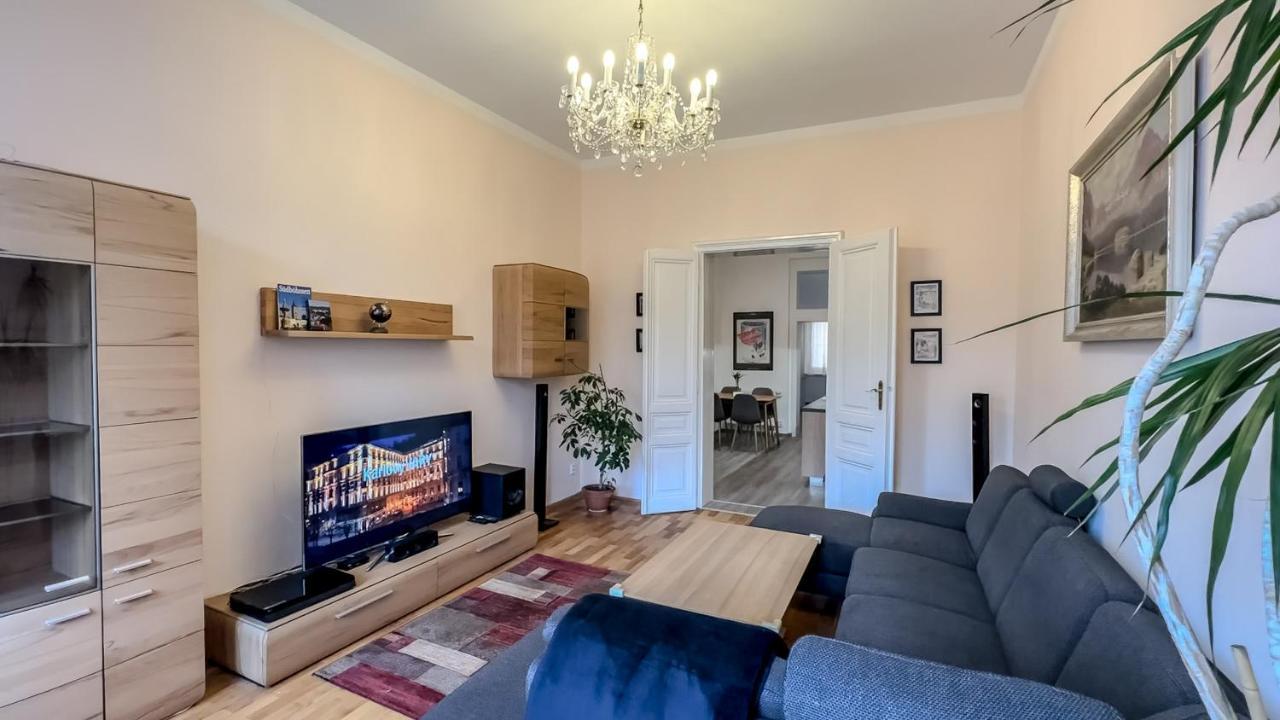 Apartment Bohemia カルロヴィ・ヴァリ エクステリア 写真